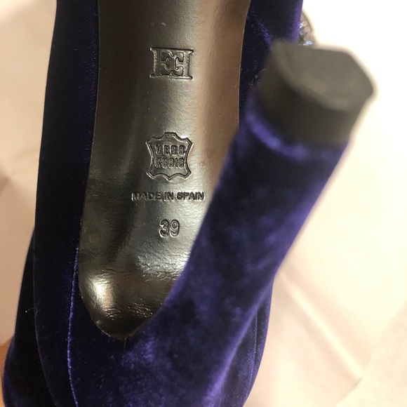 ESCADA Ankle Boots - Picture 2 of 16